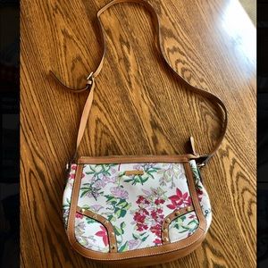 Nine West Cream Tote W/ Green/Pink/Rd Floral Print